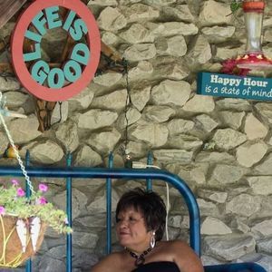 Meet your Posher, Connie